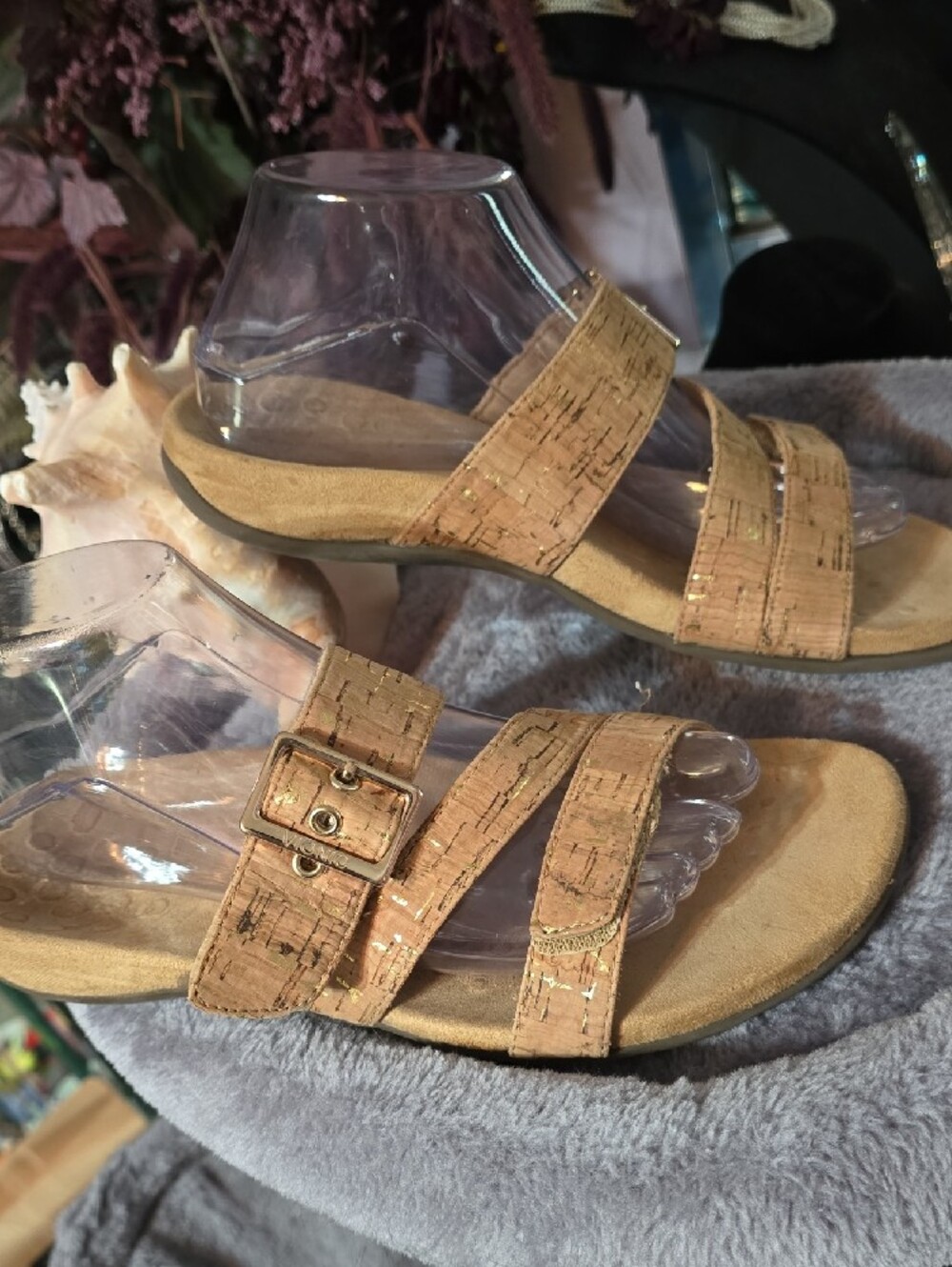 Vionic Slide Sandal w/ Touch of Gold Flecks & Textured Sole - Picture 4 of 8